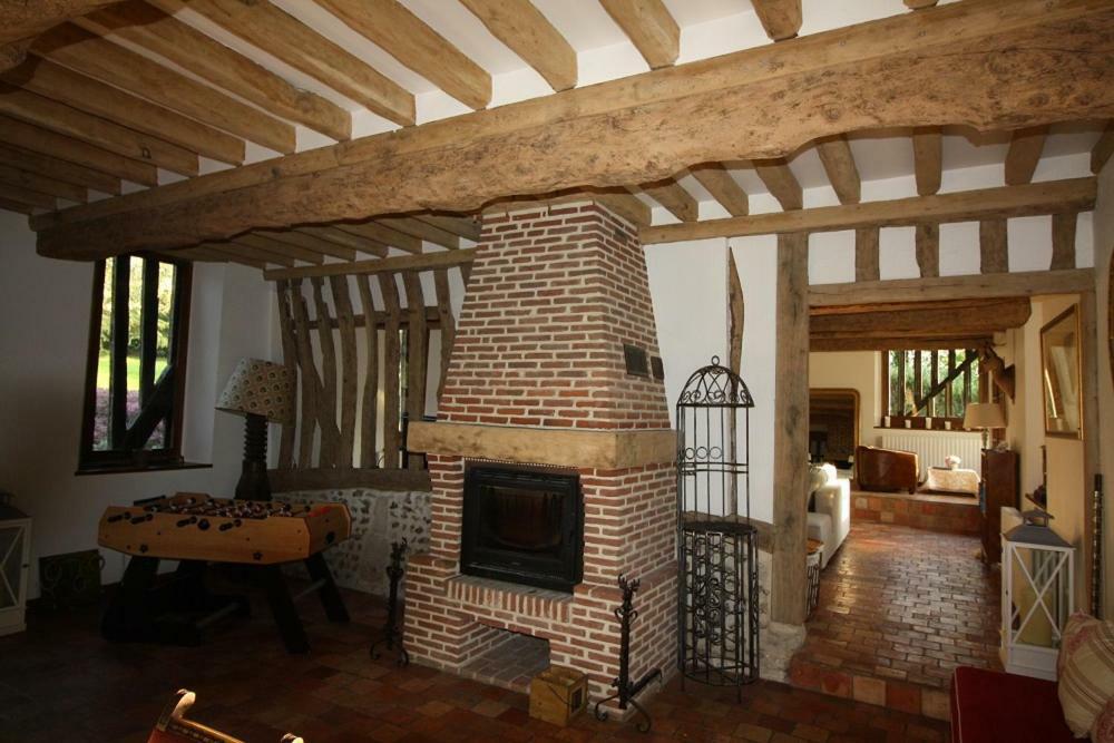Maison Normande De Caractere A Colombages Saint-Hymer Exteriör bild
